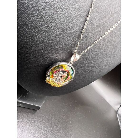 Sisters Pendant Necklace - Picture 1 of 7